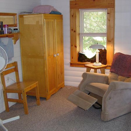Sunny Rock Bed & Breakfast Minden Esterno foto