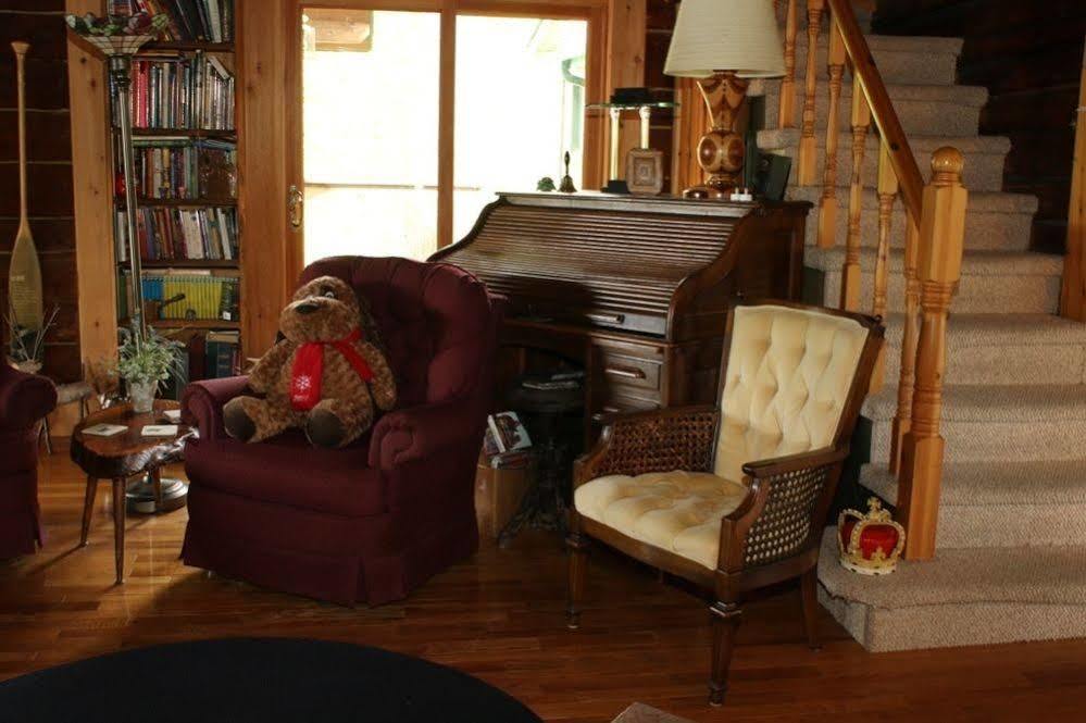 Sunny Rock Bed & Breakfast Minden Esterno foto
